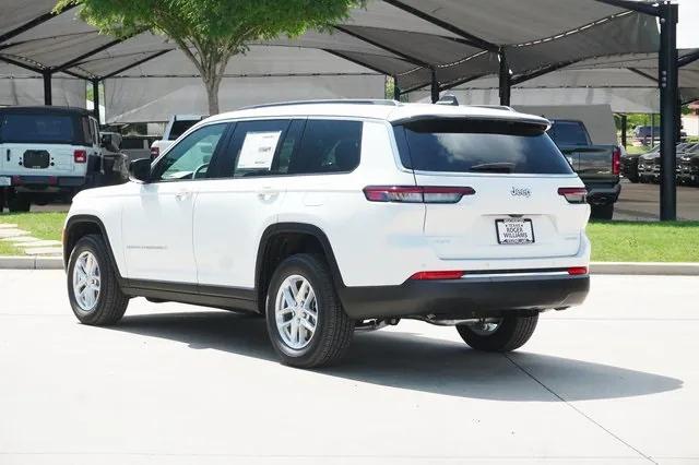 2025 Jeep Grand Cherokee GRAND CHEROKEE L LAREDO X 4X4