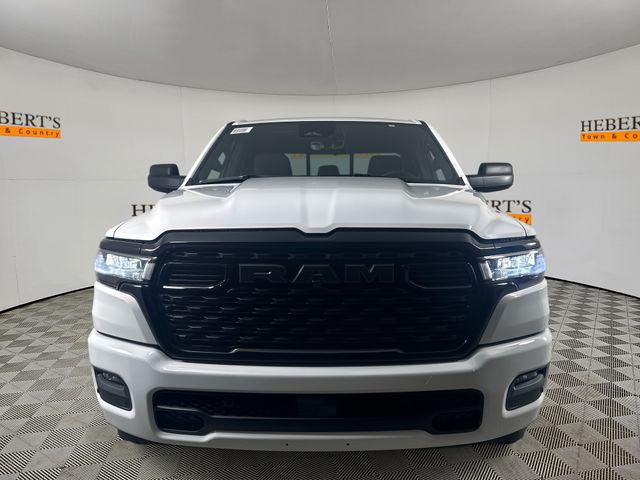 2025 RAM Ram 1500 RAM 1500 TRADESMAN QUAD CAB 4X2 64 BOX