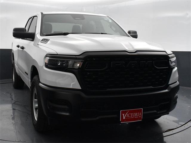 2025 RAM Ram 1500 RAM 1500 TRADESMAN QUAD CAB 4X2 64 BOX