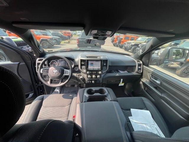 2025 RAM Ram 1500 RAM 1500 WARLOCK CREW CAB 4X4 57 BOX
