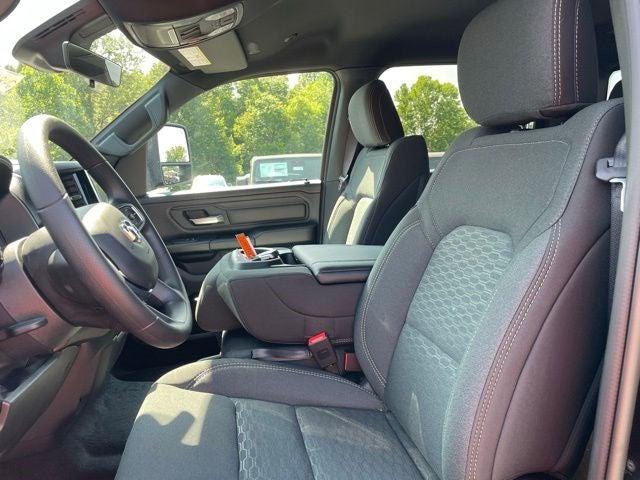 2025 RAM Ram 1500 RAM 1500 WARLOCK CREW CAB 4X4 57 BOX