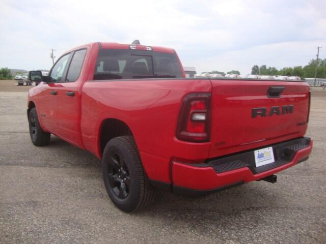 2025 RAM Ram 1500 RAM 1500 TRADESMAN QUAD CAB 4X4 64 BOX