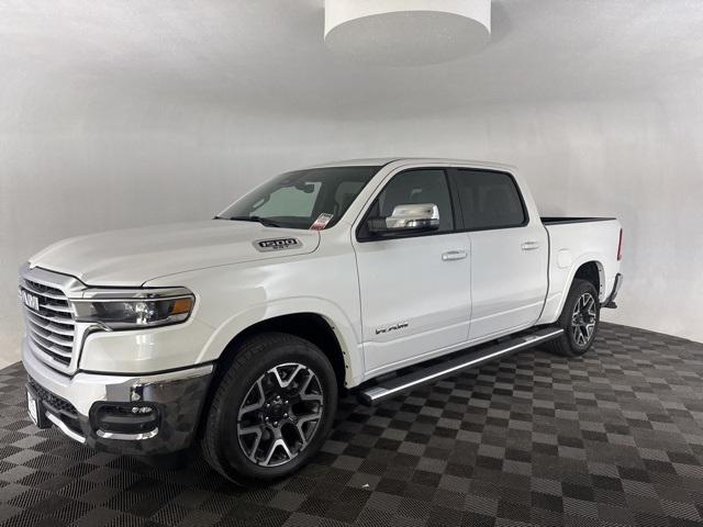 2025 RAM Ram 1500 RAM 1500 LARAMIE CREW CAB 4X4 57 BOX