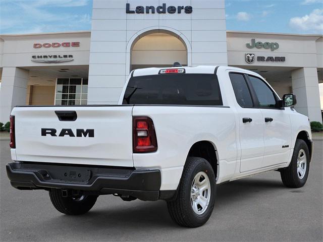 2025 RAM Ram 1500 RAM 1500 TRADESMAN QUAD CAB 4X2 64 BOX
