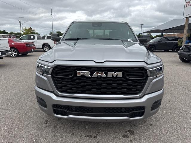 2025 RAM Ram 1500 RAM 1500 BIG HORN CREW CAB 4X2 57 BOX