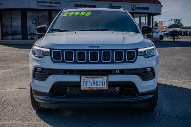 2024 Jeep Compass Latitude Lux FWD