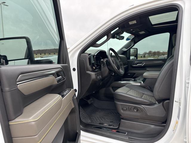 2024 Chevrolet Silverado 2500HD 4WD Crew Cab Standard Bed ZR2