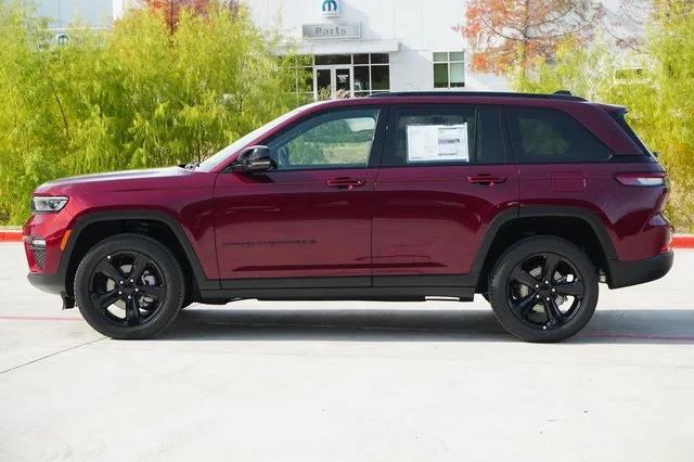 2025 Jeep Grand Cherokee GRAND CHEROKEE LIMITED 4X4
