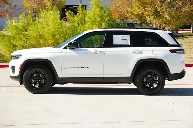 2025 Jeep Grand Cherokee GRAND CHEROKEE ALTITUDE 4X4