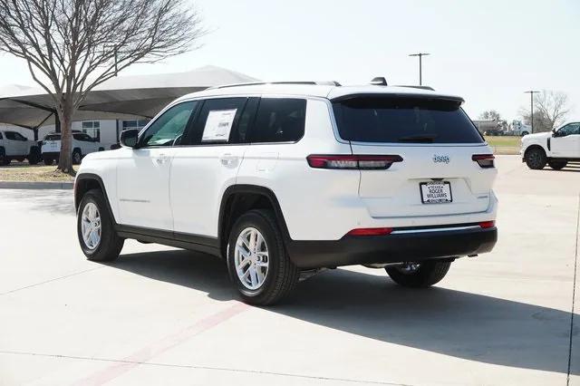 2025 Jeep Grand Cherokee GRAND CHEROKEE L LAREDO 4X2