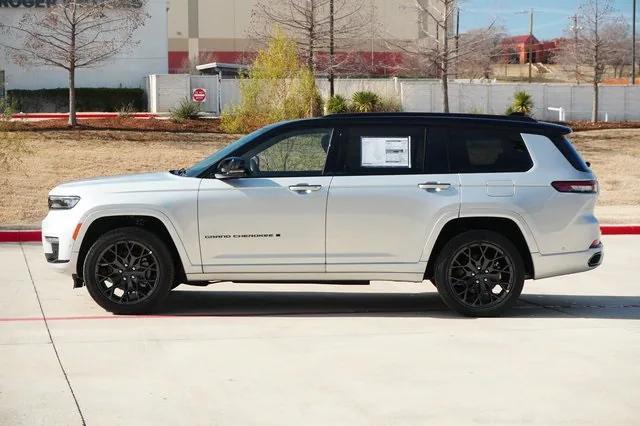 2025 Jeep Grand Cherokee GRAND CHEROKEE L SUMMIT 4X4