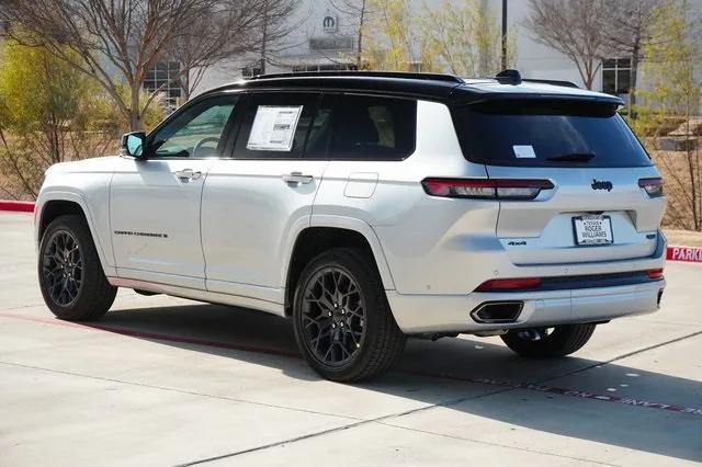 2025 Jeep Grand Cherokee GRAND CHEROKEE L SUMMIT 4X4