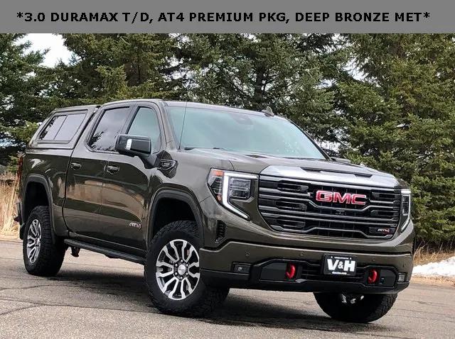 2023 GMC Sierra 1500 4WD Crew Cab Short Box AT4