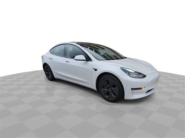 2021 Tesla Model 3 Standard Range Plus Rear-Wheel Drive