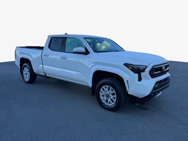 2024 Toyota Tacoma SR5 4WD