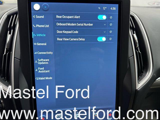 2022 Ford Edge SEL