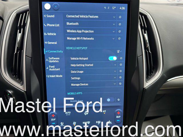 2022 Ford Edge SEL