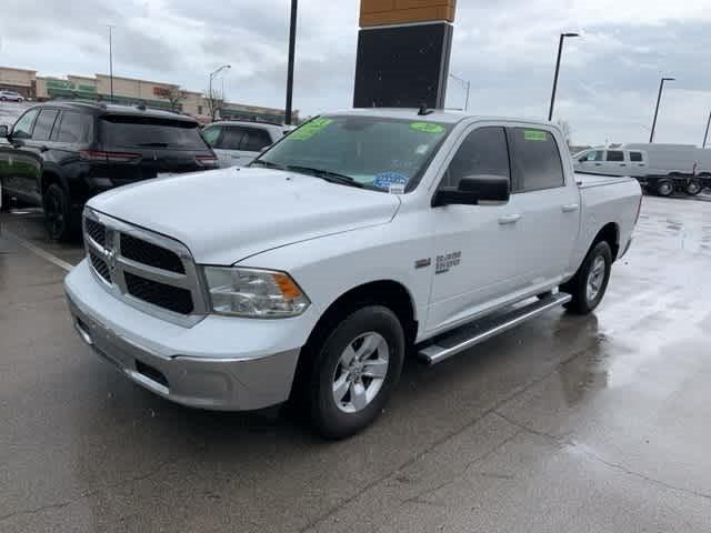 2020 RAM 1500 Classic SLT Crew Cab 4x4 57 Box