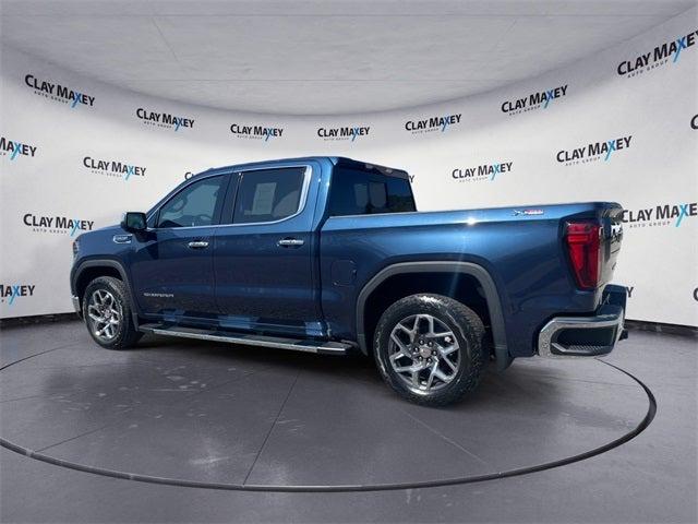 2022 GMC Sierra 1500 4WD Crew Cab Short Box SLT