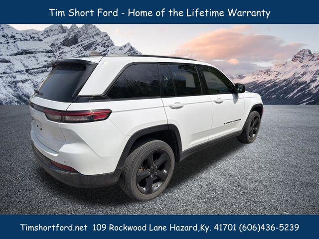 2023 Jeep Grand Cherokee Altitude 4x4 for sale in Hazard, KY