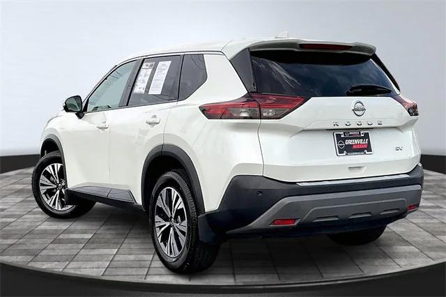 2021 Nissan Rogue SV FWD