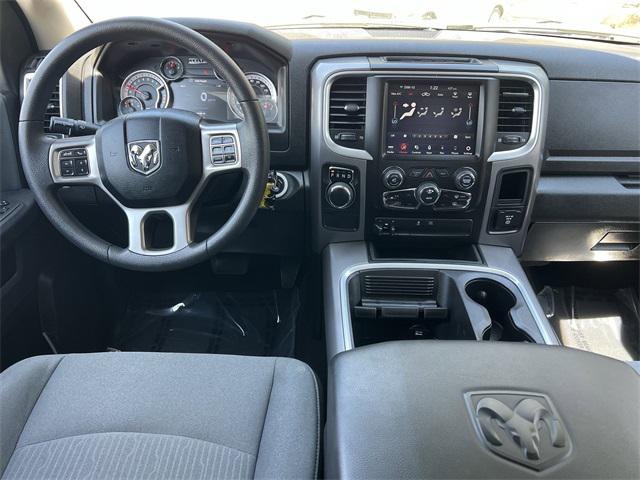 2022 RAM 1500 Classic SLT Crew Cab 4x2 57 Box