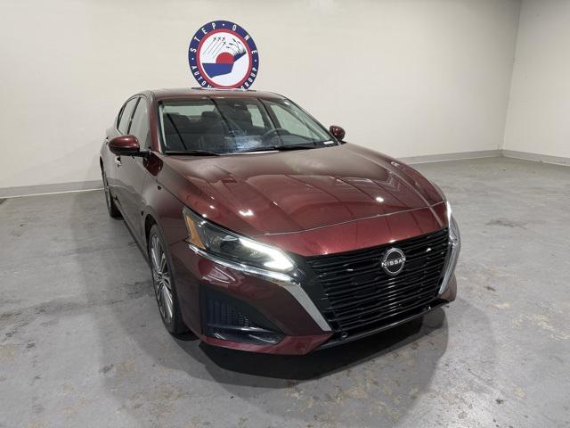 2024 Nissan Altima SL FWD