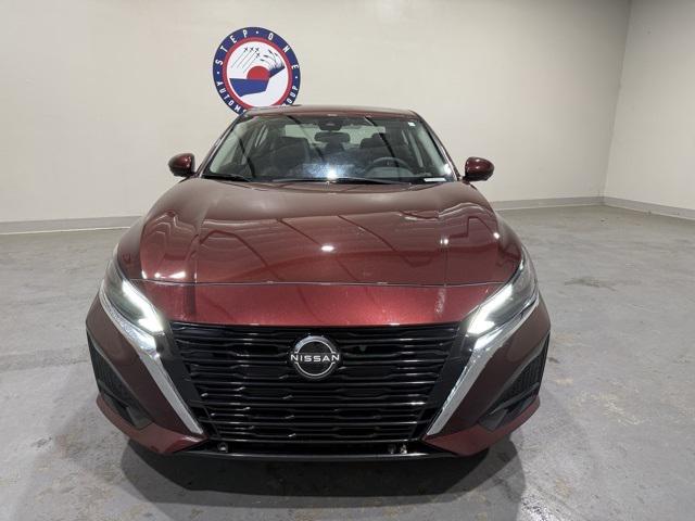 2024 Nissan Altima SL FWD