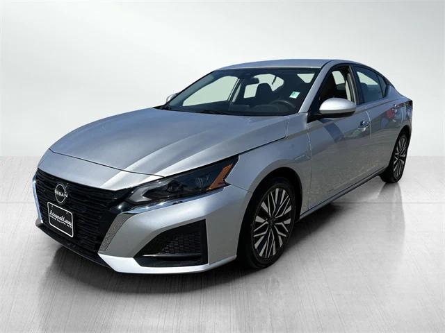 2023 Nissan Altima SV FWD