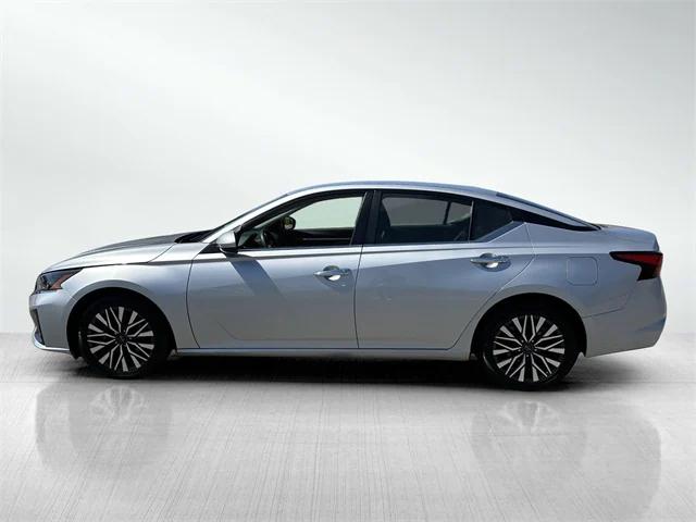 2023 Nissan Altima SV FWD