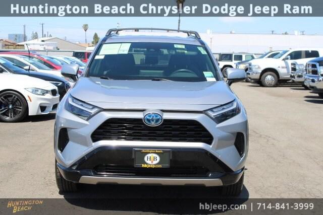 2022 Toyota RAV4 Hybrid SE