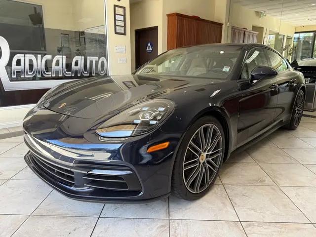 2018 Porsche Panamera 4