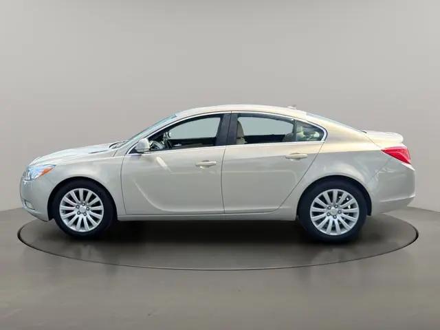 2012 Buick Regal Base