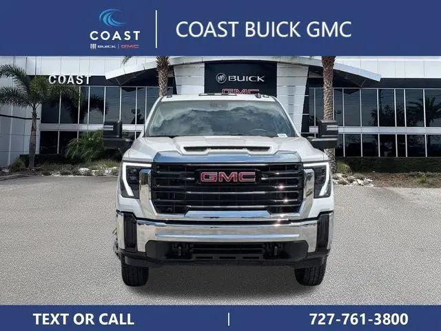 2025 GMC Sierra 3500HD Pro