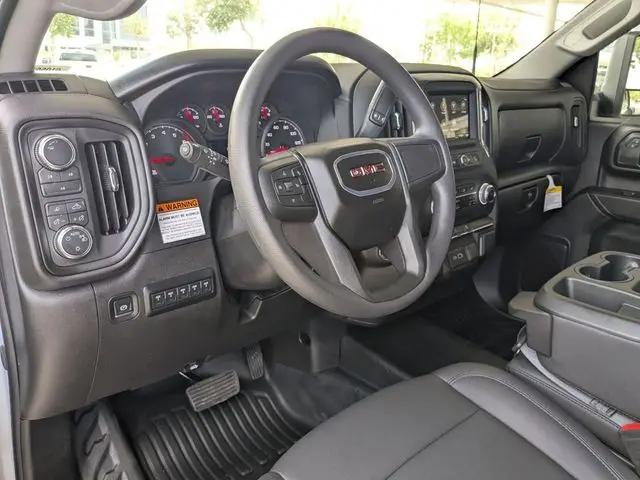 2025 GMC Sierra 3500HD Pro