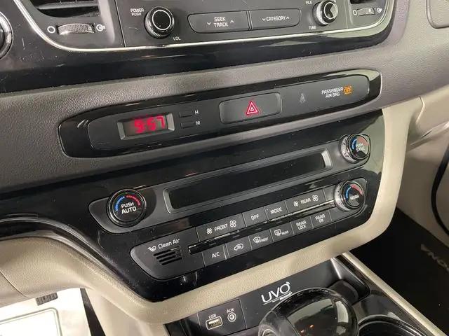 2016 Kia Sedona EX