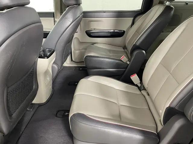 2016 Kia Sedona EX