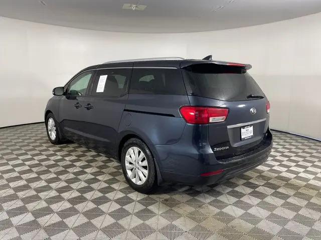 2016 Kia Sedona EX