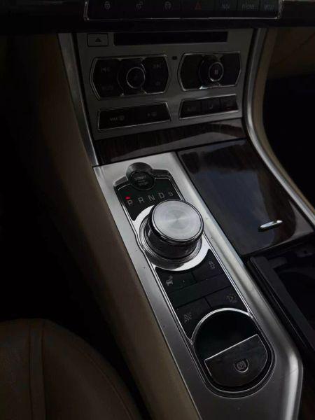2013 Jaguar XF V6 SC