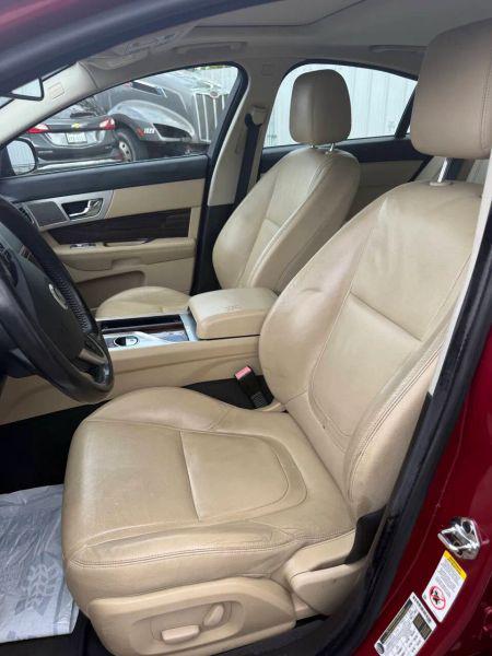 2013 Jaguar XF V6 SC