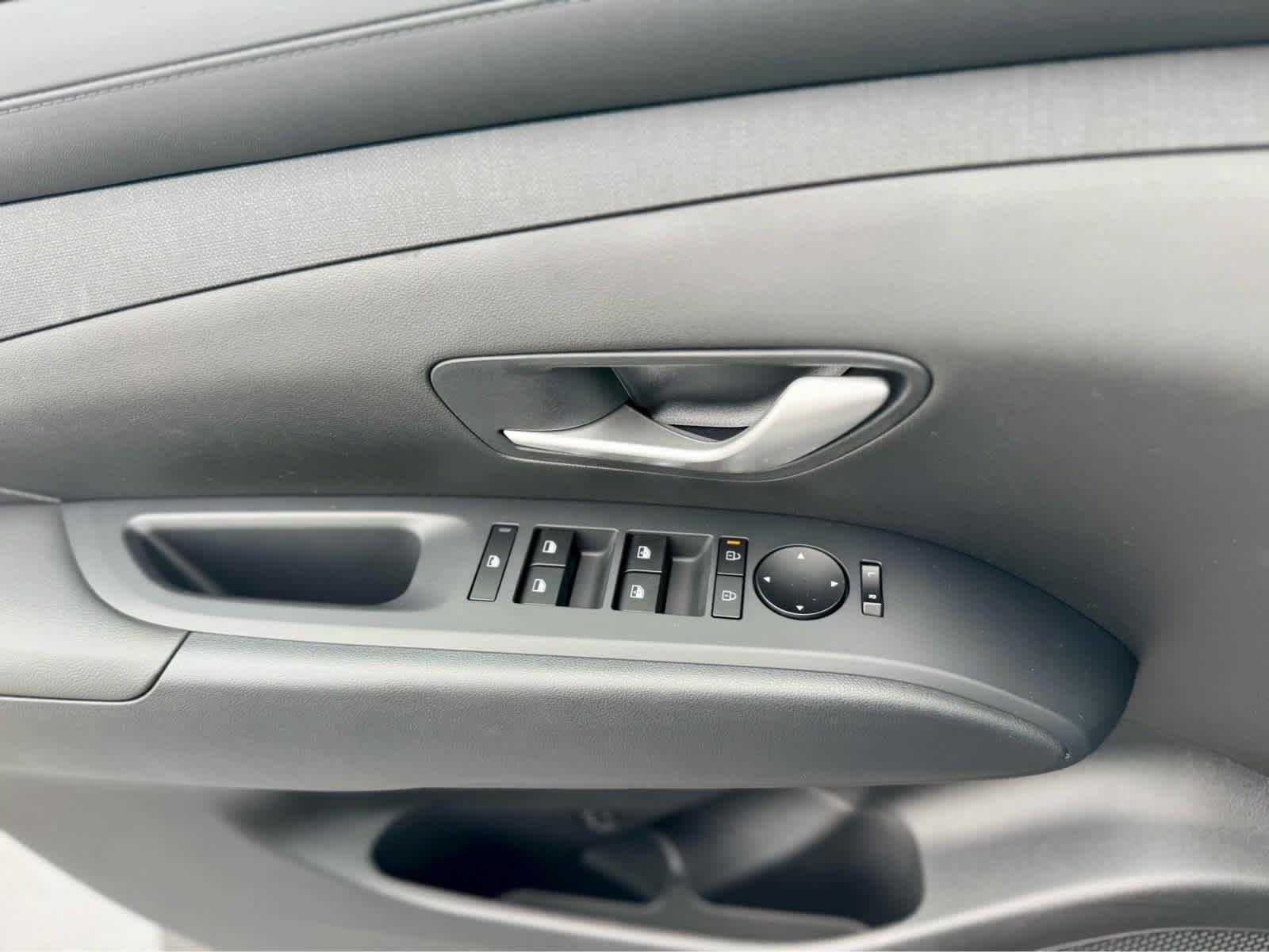 2025 Hyundai Tucson SEL Convenience - Photo 16