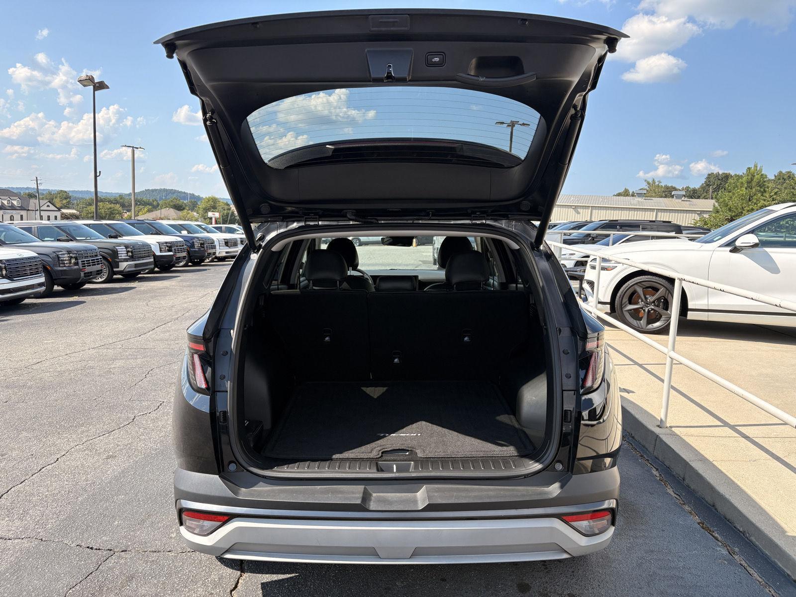 2025 Hyundai Tucson SEL Convenience - Photo 10