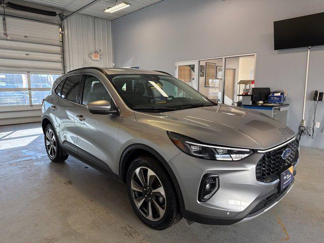 2023 Ford Escape Platinum