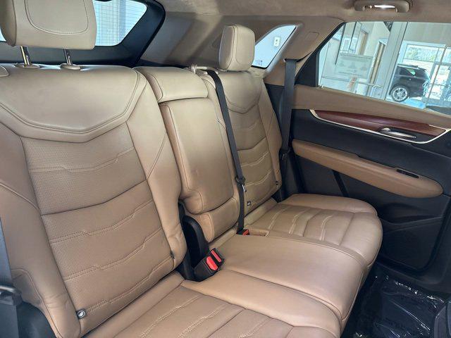 2019 Cadillac XT5 Platinum