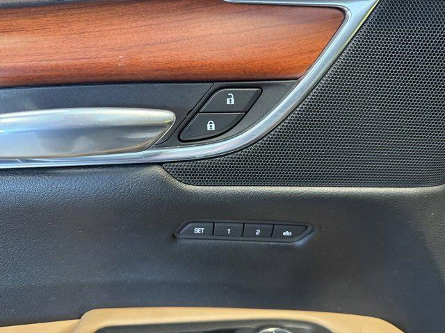 2019 Cadillac XT5 Platinum