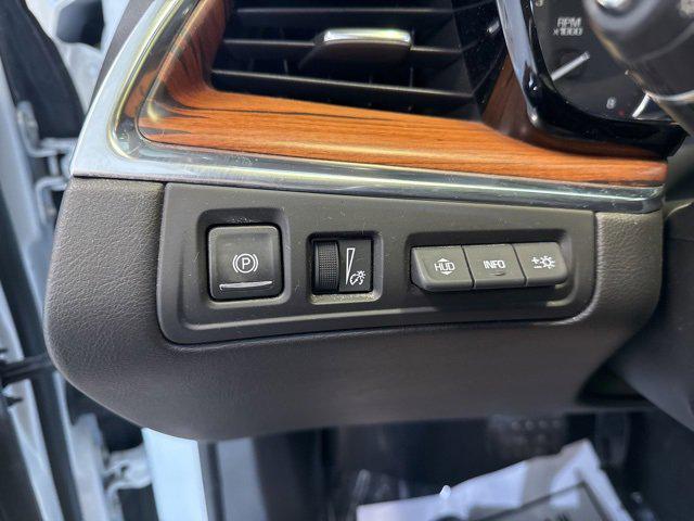 2019 Cadillac XT5 Platinum