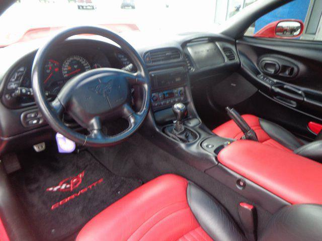 2001 Chevrolet Corvette Base
