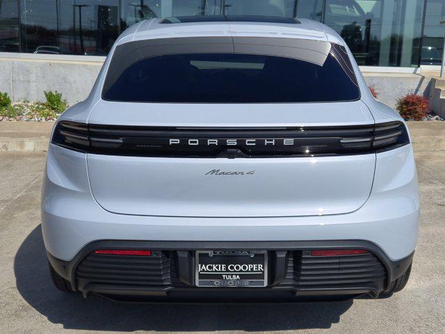 2025 Porsche Macan Electric 4