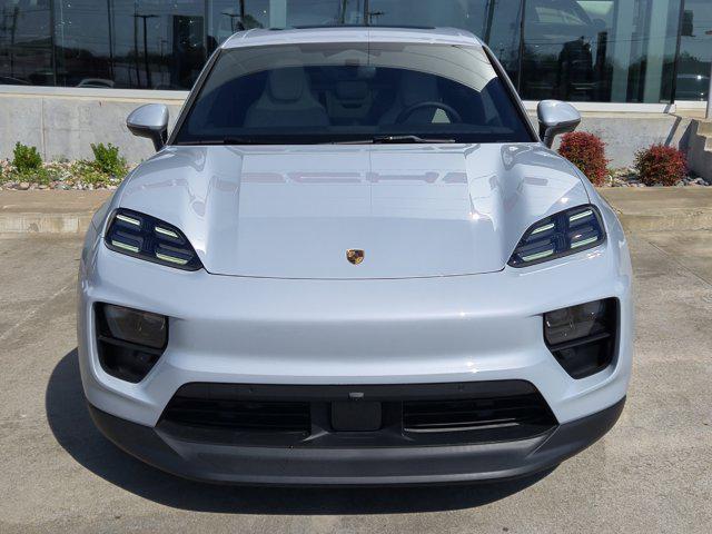 2025 Porsche Macan Electric 4