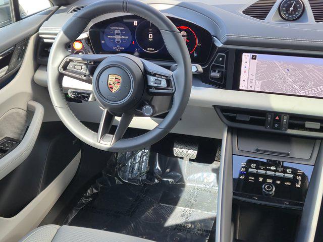 2025 Porsche Macan Electric 4